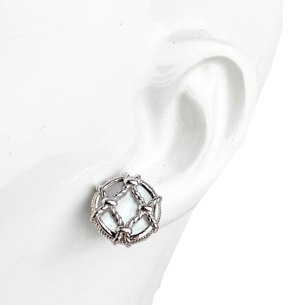 Nwot Judith Ripka Isola stud earrings